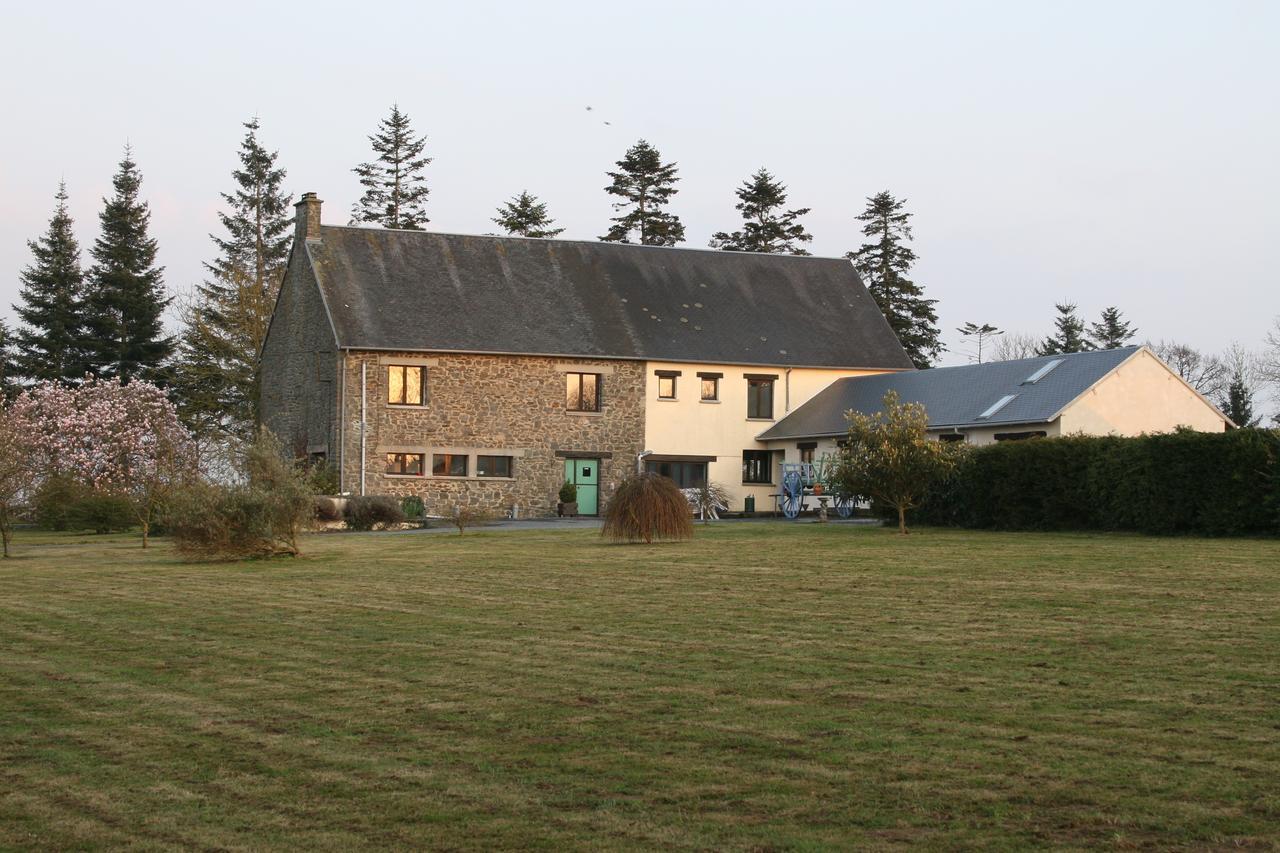 The Magnolias B&B Moyon Eksteriør billede